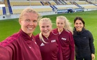 Laura Koskinen (2. oik.) Falkenberg Arenalla 10.10.2022. Kuvassa myös Minka Vekkeli (vas.), Alisa Levälampi ja Maral Mirzai Beni. Kuva: Laura Koskisen kotialbumi.